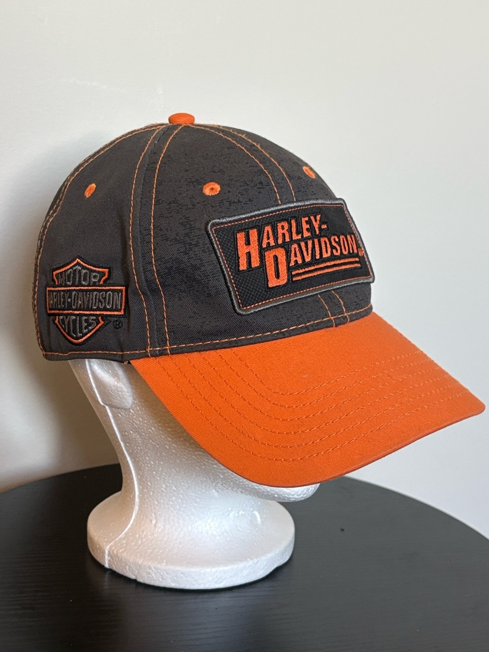 Harley-Davidson Black and Orange Gatineau Hat .